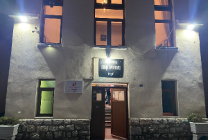 PEJË | Hapja e qendrës së votimit në shkollën “Lidhja e Prizrenit”