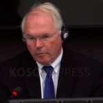 Takimi i Rugovës me Millosheviqin – Hill jep detaje: Ishte kërkesë e Holbrooke, ai nuk ishte në pozicion të refuzonte sugjerime