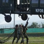 Ushtarët amerikanë e letonezë në KFOR mbajnë stërvitje të përbashkëta