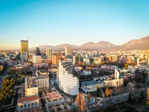 Business Insider: Shtetasit amerikanë zgjedhin Shqipërinë për të jetuar