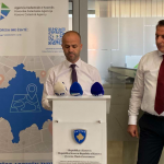 Hill për Rambujen: Delegacioni i Kosovës ishin dakord me marrëveshjen, rrëzonte pikëpamjet e Millosheviqit për shqiptarët