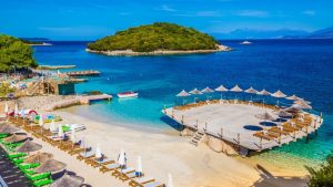 Daily Mail: Vizitoni Ksamilin, destinacionin bregdetar magjepsës në Shqipëri