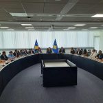 Kurti i gëzohet fitores së VLEN-it: Dy miqtë e mi triumfuan me meritë