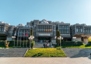 Biblioteka Kombëtare e Kosovës organizon për herë të parë takimin vjetor të SEENL