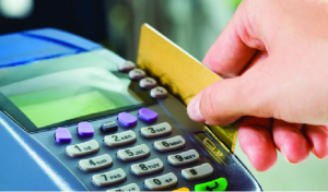 Bankat rrisin tarifat për disa shërbime, ky është numri i ankesave në BQK