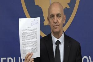 Besim Kelmendi intervistohet nga Prokuroria Speciale për masakrën në Reçak