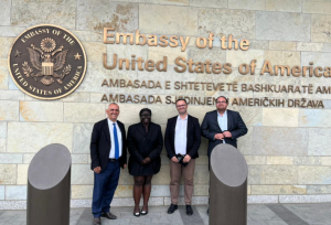 DhTIK dhe Ambasada e SHBA-së thellojnë bashkëpunimin për zhvillim ekonomik