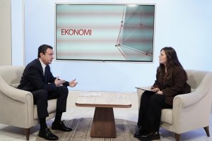 Kurti: KosovaPress ka luajtur një rol jashtëzakonisht të madh e të mirë në krejt periudhën që ekziston