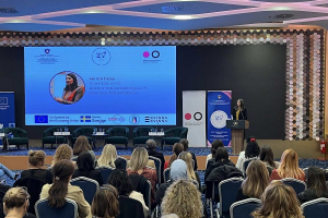 Pjesëmarrja e grave në punësim mbetet sfidë, kërkohet siguri dhe dinjitet në vendin e punës