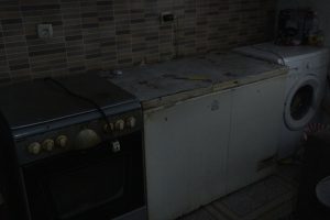 120 euro mes ilaçeve dhe urisë, jeta e vështirë e familjes Bilalli në Prishtinë