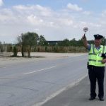 329 shoferë ndëshkohen për përdorim telefoni në timon