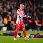Griezmann ironizon me Barcelonën pas kualifikimit të Atleticos në finale
