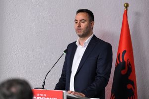 Konjufca nuk do koalicion me partitë tjera, por vetëm votën për kryeministër