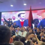 Albin Kurti feston me plis në Mitrovicë