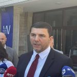 Memli Krasniqi jep dorëheqje