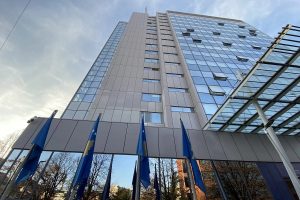 Qeveria në detyrë mbajti mbledhje elektronike dhe mori këto vendime