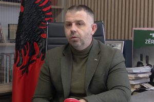 Diskriminimi i Serbisë ndaj shqiptarëve në Luginë, Rexhepi: Shkollat shqipe, në gjendje të mjerueshme