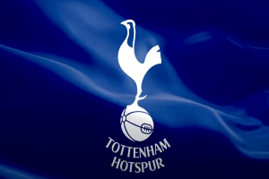 Ylli i Tottenhamit kërcënohet me armë zjarri nga agjenti i futbollit