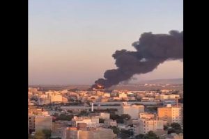 Dramë në Mumbai, burri rrëmben 17 fëmijë