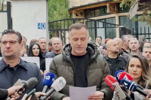 Protestë për paga, çka po paralajmërojnë punëtorët e RTK-së?