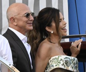 Dasma e Bezos në Venecia, një ndikim prej 957 milionë dollarësh