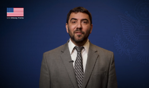 Ambasada e SHBA-së uron Vitin e Ri, liston bashkëpunimet që rritën ekonominë