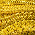 Shitjet me pakicë në Britani arrijnë nivelin më të lartë trevjeçar, të nxitura nga kërkesa për ari