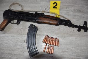 Bastisje në Vushtrri, kapen armë e municion