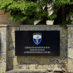 24 vjet pa vendim, Kushtetuesja konstaton shkelje