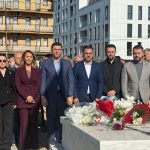 Në 36-vjetorin e rënies nderohen heronjtë Afrim Zhitia dhe Fahri Fazliu