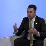 Klinaku i AAK-së zotohet për heqjen e ish-ushtarëve të UÇK-së nga listat e ndalimit të Interpolit