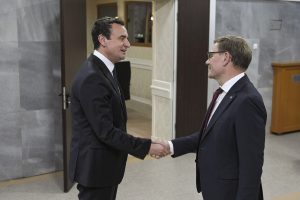 Ministri gjerman refuzoi të takohet me Kurtin në Qeveri