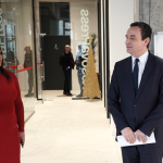 Kurti viziton KosovaPress-in dhe jep intervistë ekskluzive në 27-vjetorin e themelimit