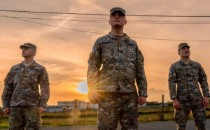 Ushtarët moldavë të KFOR-it patrulluan në Gjakovë