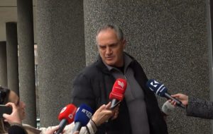 Hasani: Nëse PDK-ja rri në sallë votoj për Andin Hotin