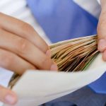 Rritja e pagës minimale, zgjidhje e vonuar apo vendim i nxituar?