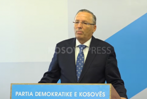 Hamza uron Vetëvendosjen: Kemi pritur rezultat më të mirë, nuk fshehem nga përgjegjësitë