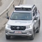 Sekuestrohen 3 ton patate në Kamenicë, ndalohet një kombi me targa të Serbisë