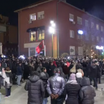 Drejtpërdrejt nga sheshet e Prishtinës