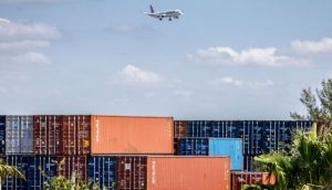 Koreja e Jugut njofton uljen e tarifave si pjesë e marrëveshjes së re tregtare me SHBA-në